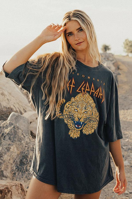 Def Leppard Oversized Band Tee