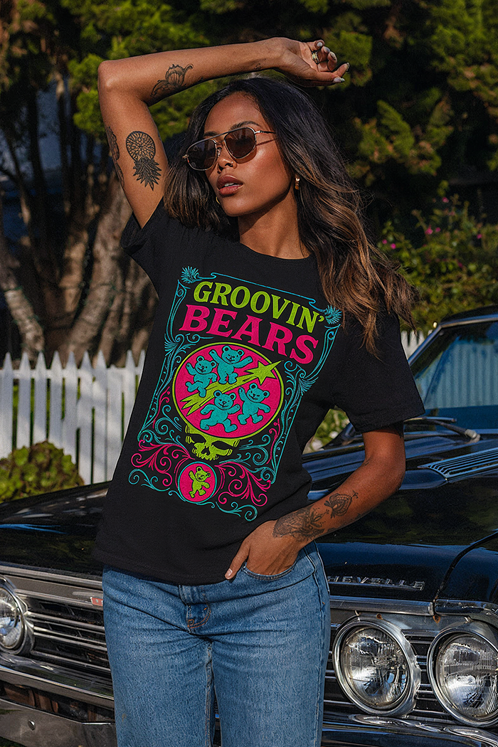 Groovin' Bears Beverly Tee