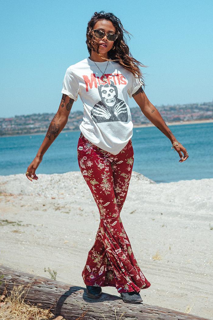 Misfits Crossed Arms Vintage Tee - Life Clothing Co