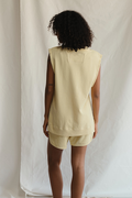 Raw Edge Villa Vest