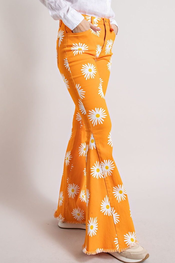 Daisy Bloom Flares