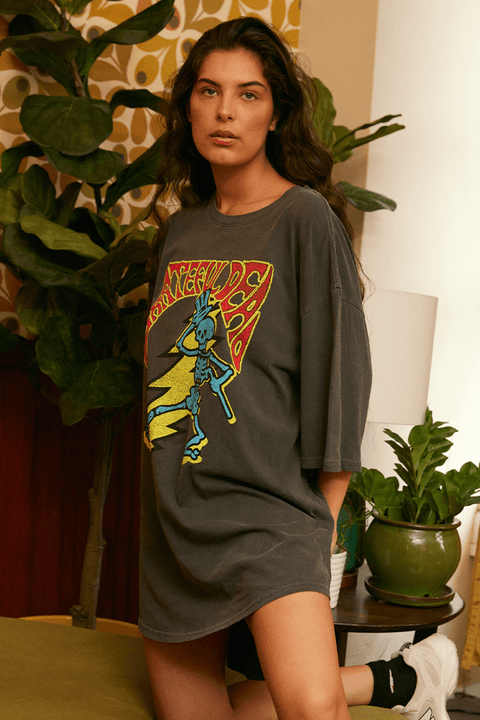 Grateful Dead Dancing Skeleton Oversized Tee