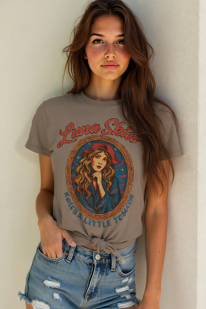 Luna Skies Robbins Tee